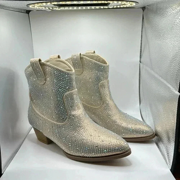 NWOT Kids  Bling Rhinestone Cowboy Cowgirl Western Ankle Boot Booties. Size 4 - Picture 2 of 10